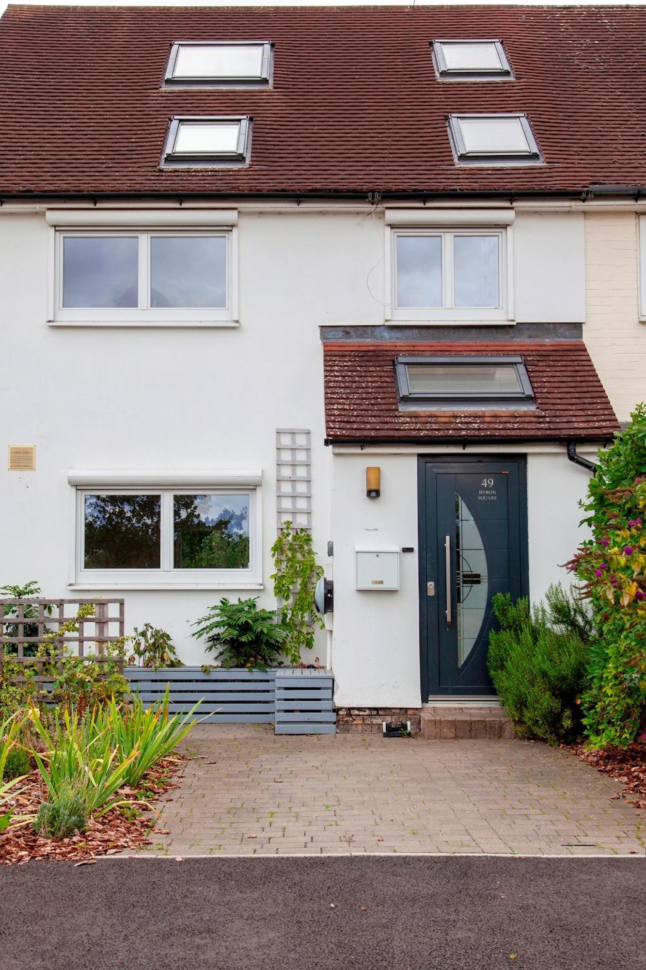 Pass The Keys 49 Byron Square Modern And Spacious 3 Bed Home With Free Parking CBG Eksteriør billede